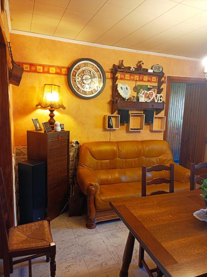 D'hote Homestay *